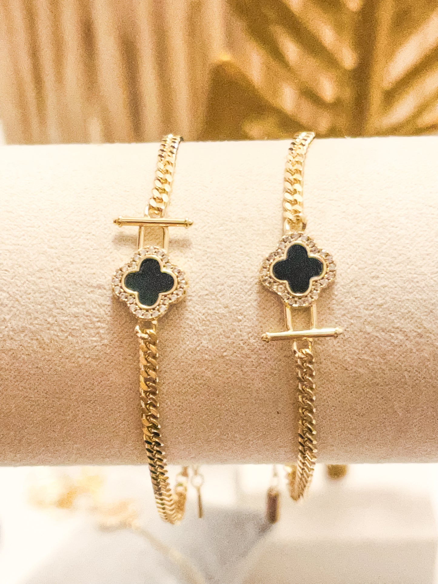 Pulsera Clover negro