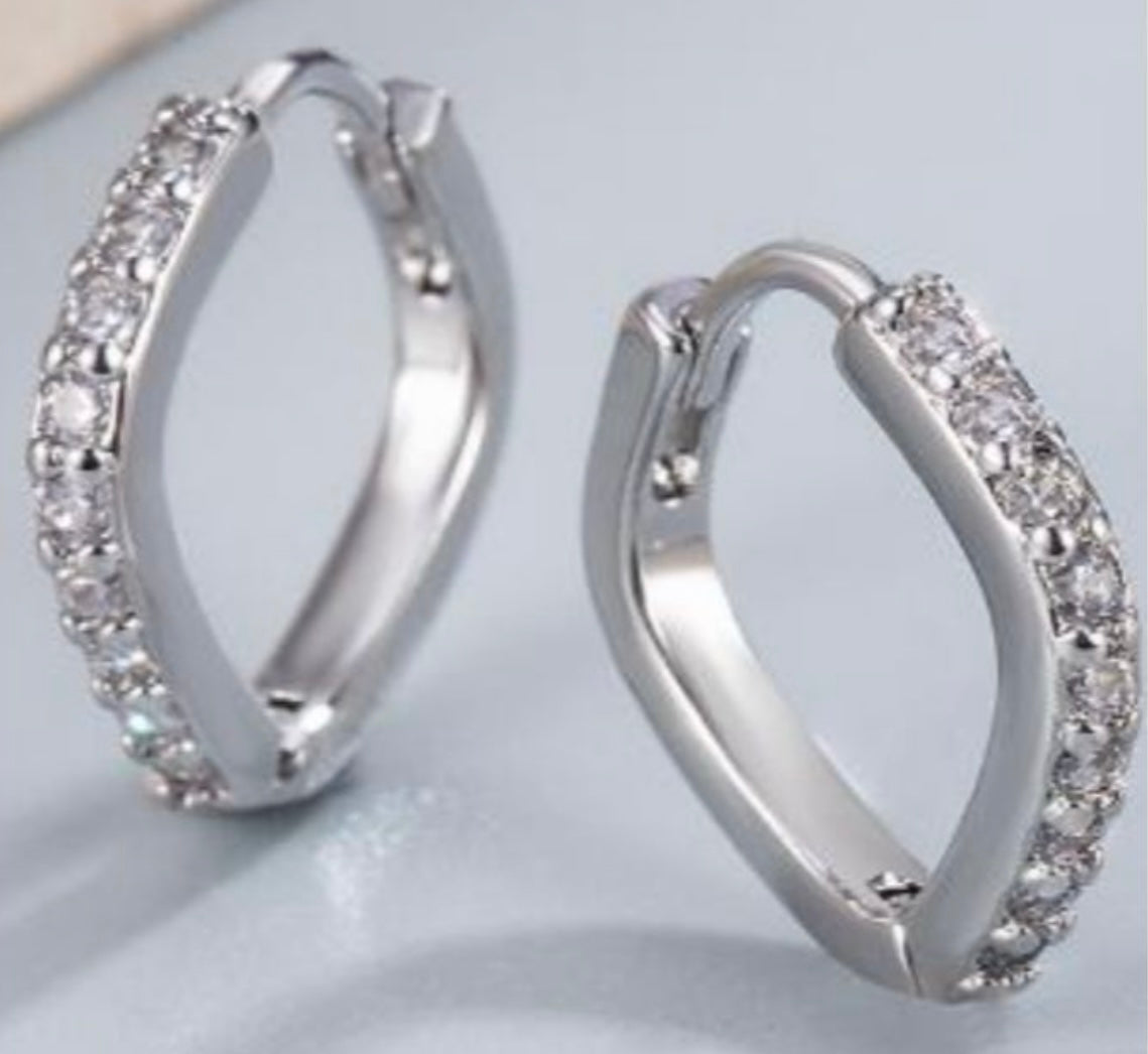 Aretes Yia